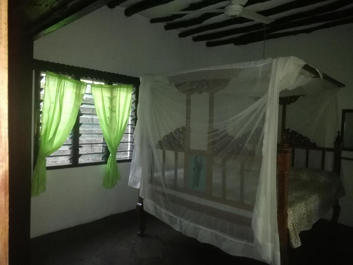 Chiky Villa Watamu Exterior foto