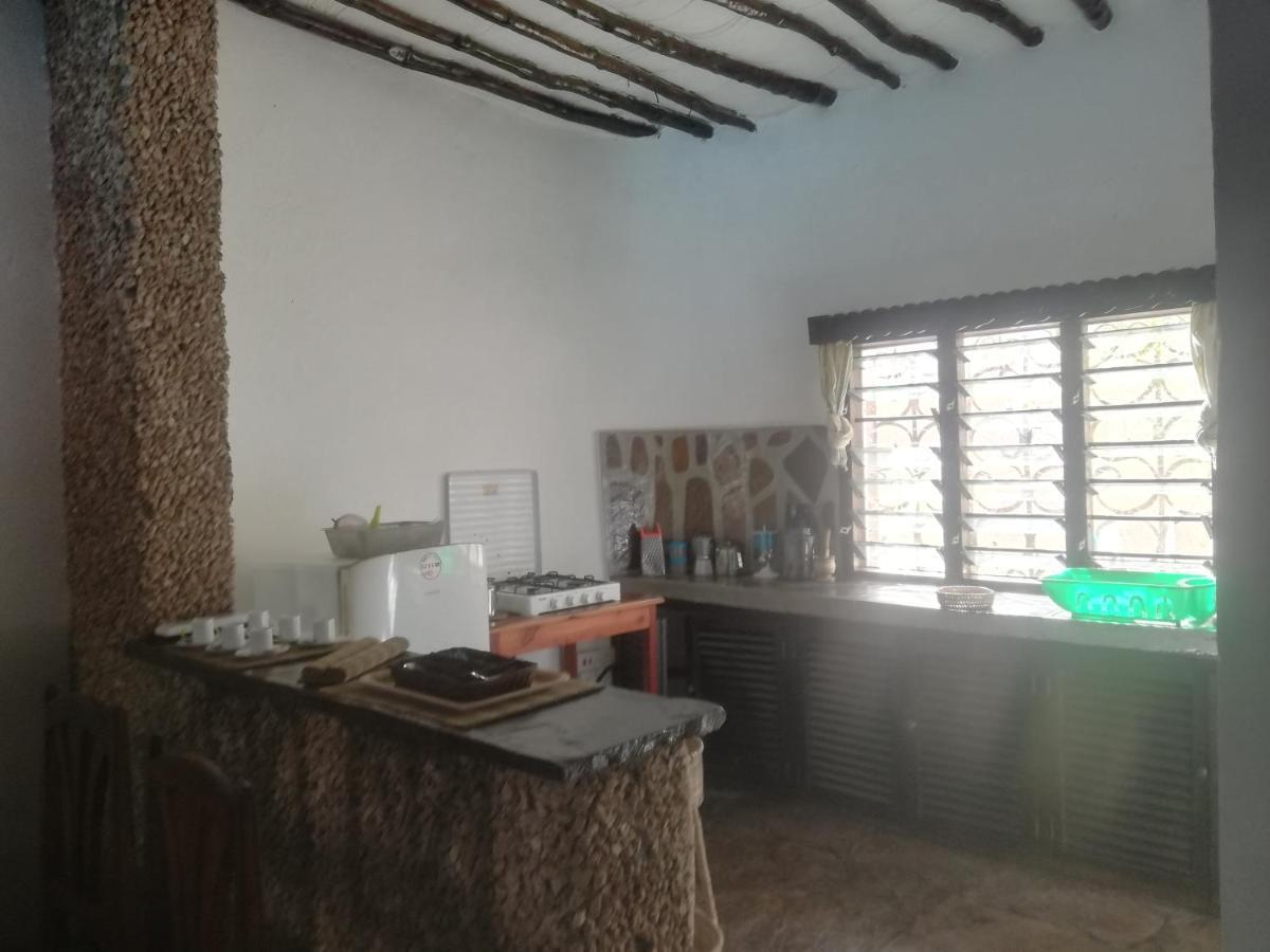 Chiky Villa Watamu Exterior foto