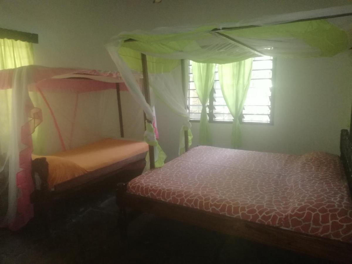 Chiky Villa Watamu Exterior foto